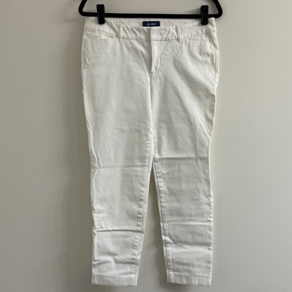 White Old Navy Pixie Pants